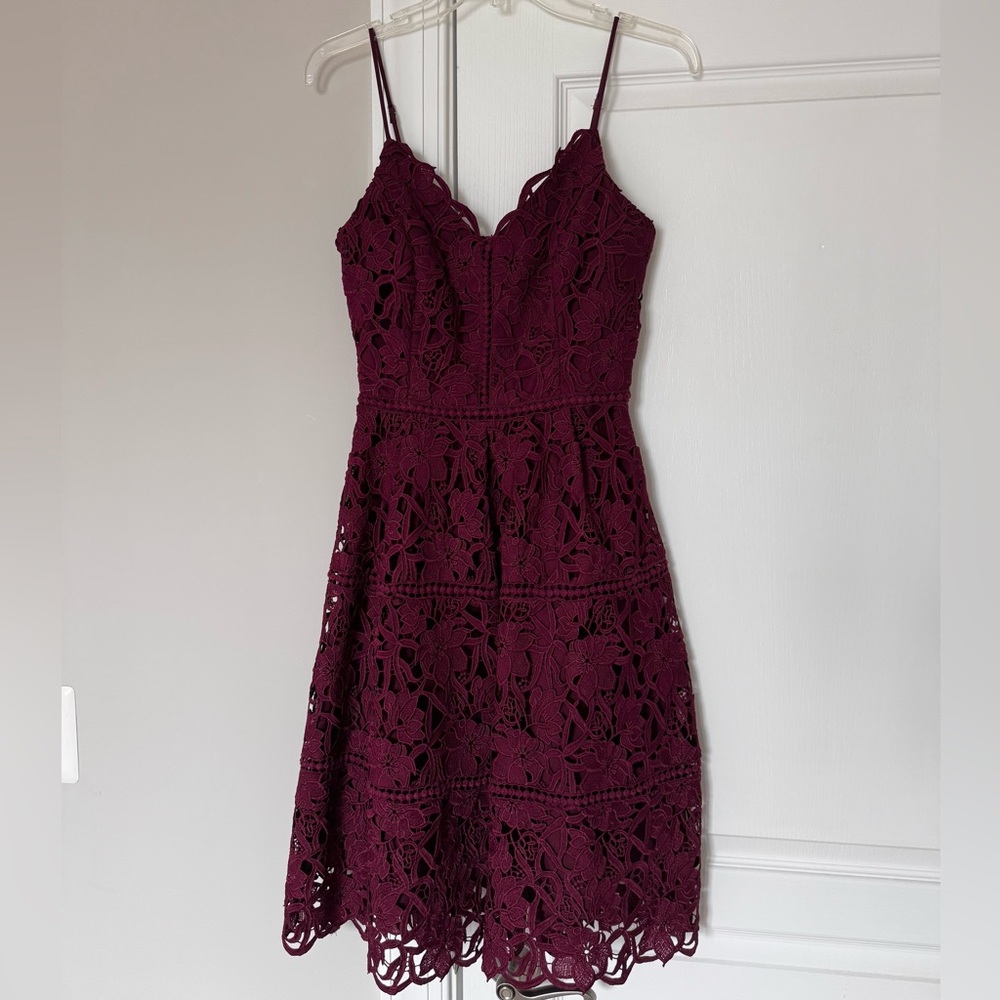 Adelyn Rae | Jenny Lace Dress - Picture 3 of 7